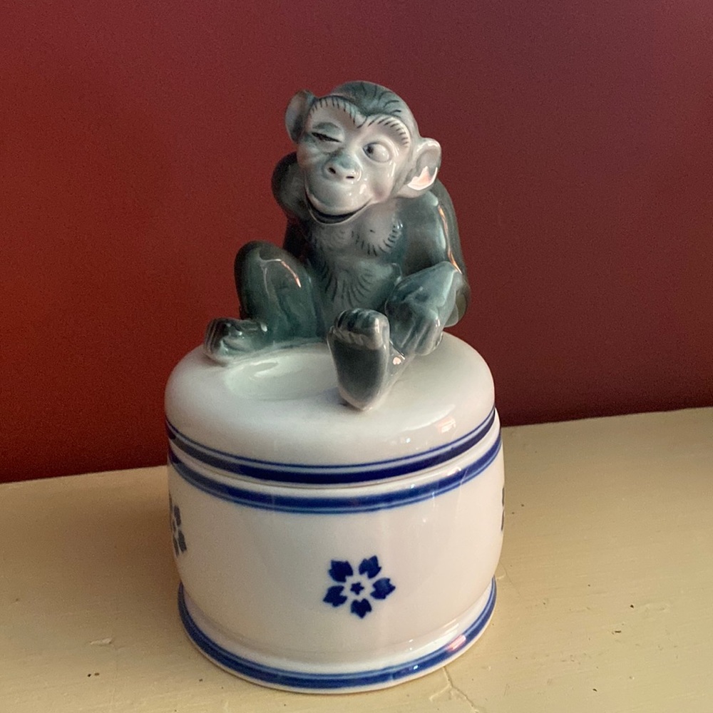 1940s Porcelain Monkey Trinket Box